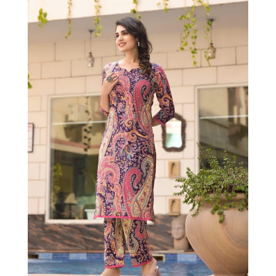 women printed kurta set pink